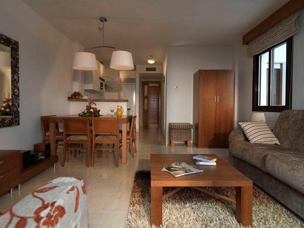 Macdonald La Ermita Resort Михас Экстерьер фото