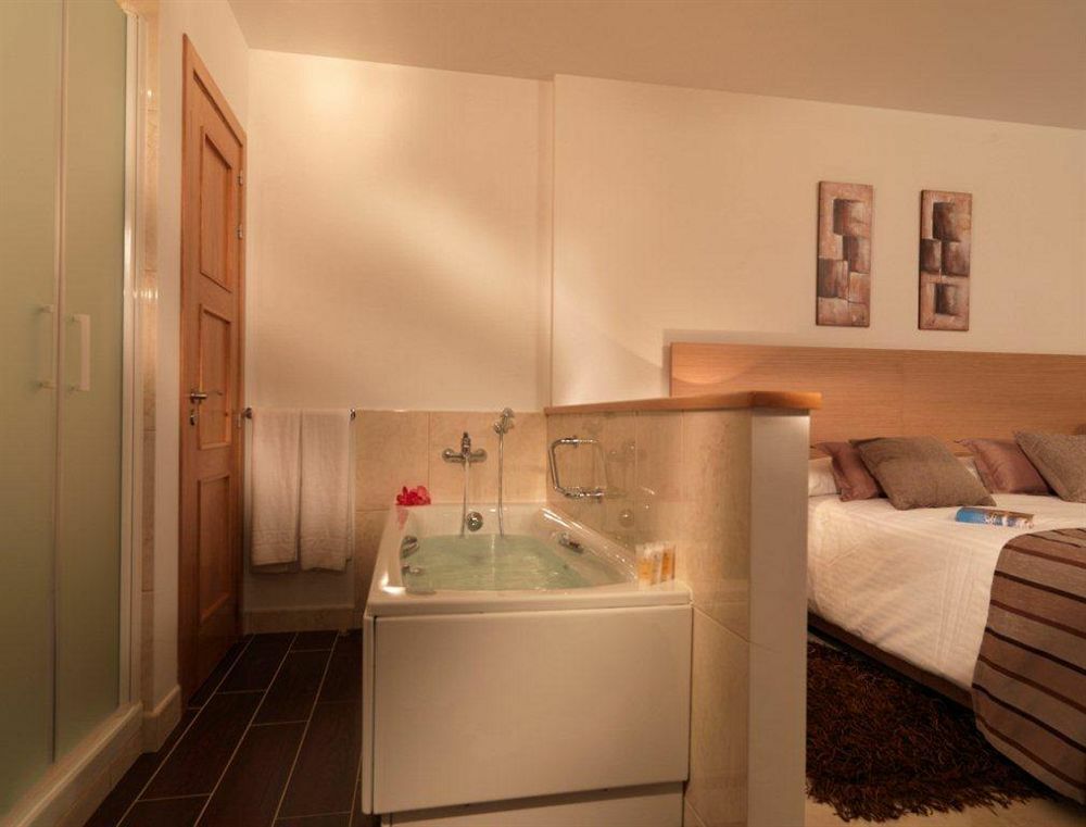 Macdonald La Ermita Resort Михас Экстерьер фото